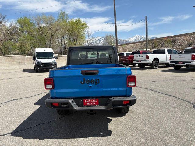 new 2025 Jeep Gladiator car, priced at $38,149