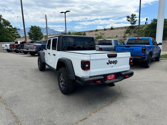 new 2024 Jeep Gladiator car, priced at $47,095