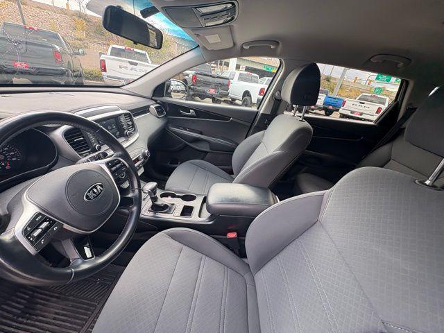 used 2020 Kia Sorento car, priced at $19,487