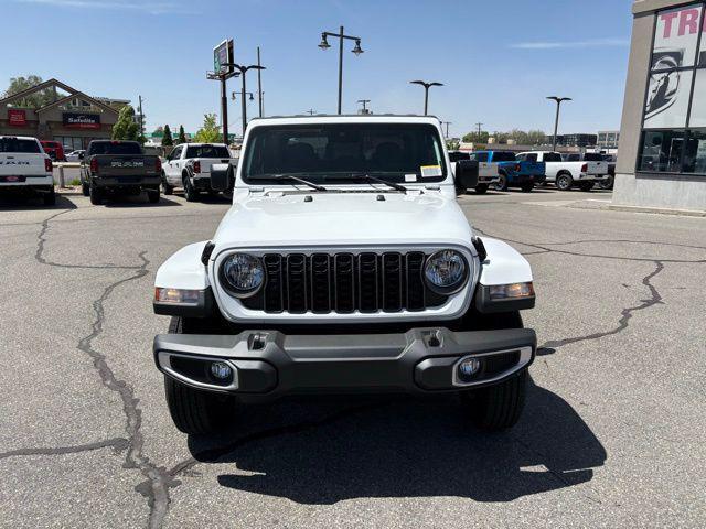 new 2025 Jeep Gladiator car, priced at $42,432