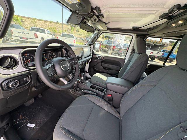 new 2025 Jeep Gladiator car, priced at $42,432