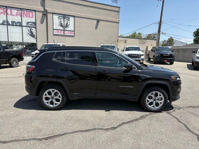 new 2025 Jeep Compass car, priced at $25,216