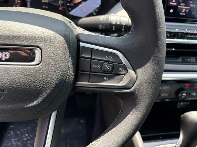 new 2025 Jeep Compass car, priced at $25,216