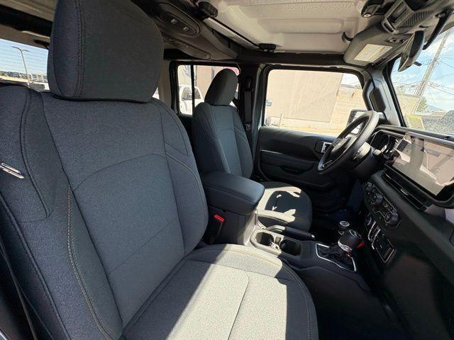 new 2025 Jeep Wrangler car, priced at $35,327