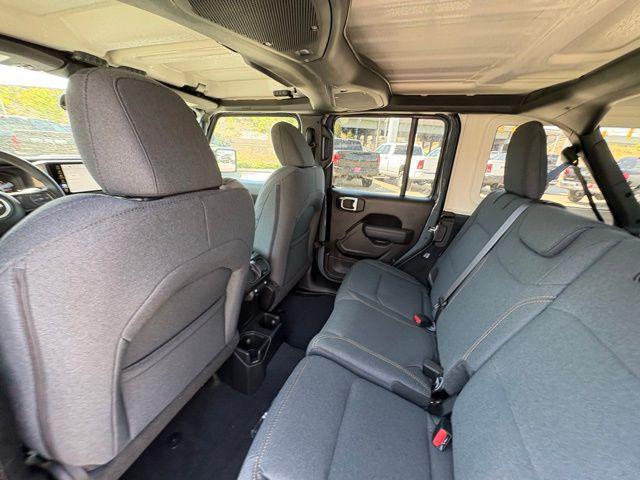 new 2025 Jeep Wrangler car, priced at $35,327