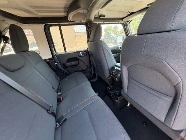 new 2025 Jeep Wrangler car, priced at $35,327