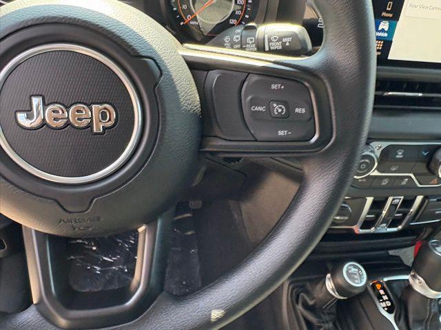 new 2025 Jeep Wrangler car, priced at $35,956