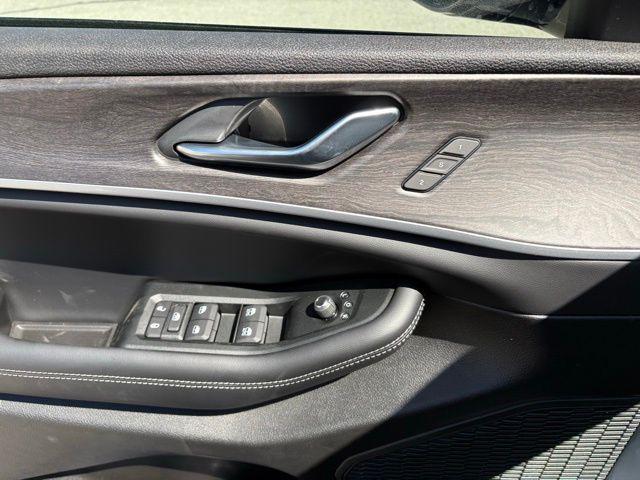 new 2025 Jeep Grand Cherokee car, priced at $40,512