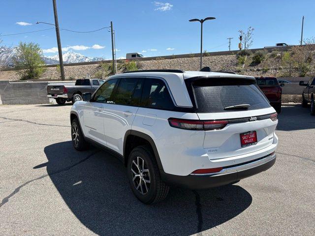 new 2025 Jeep Grand Cherokee car, priced at $40,512