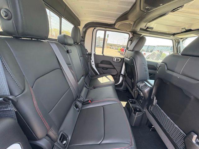 new 2025 Jeep Gladiator car, priced at $46,044