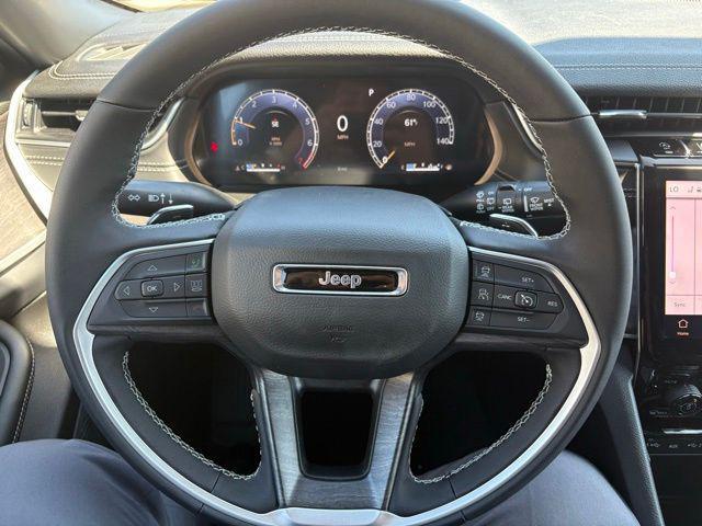 new 2025 Jeep Grand Cherokee car, priced at $40,752