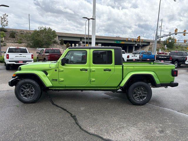 new 2025 Jeep Gladiator car, priced at $42,922