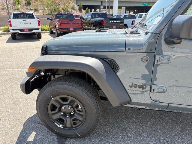 new 2025 Jeep Gladiator car, priced at $38,149