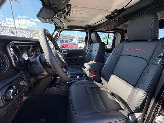 new 2025 Jeep Gladiator car, priced at $46,562