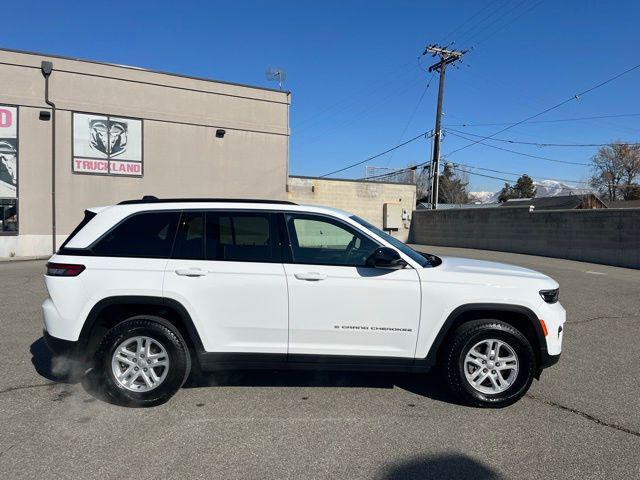 used 2024 Jeep Grand Cherokee car, priced at $39,690