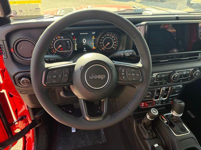 new 2025 Jeep Gladiator car, priced at $46,662