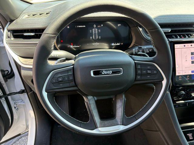 new 2025 Jeep Grand Cherokee car, priced at $44,793