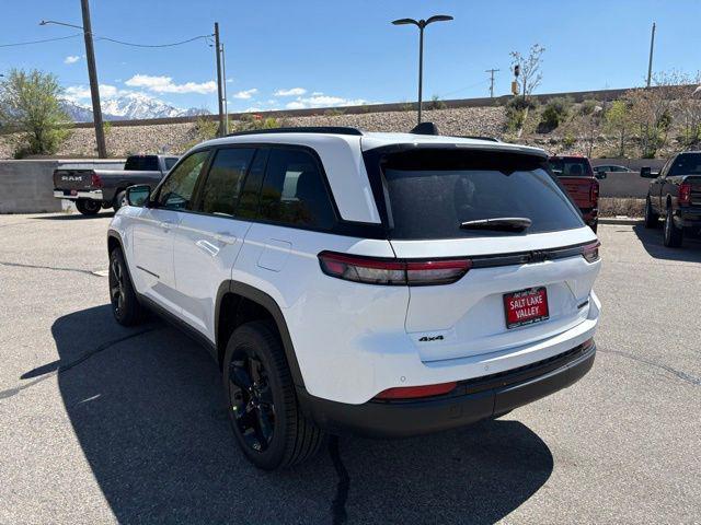 new 2025 Jeep Grand Cherokee car, priced at $44,828