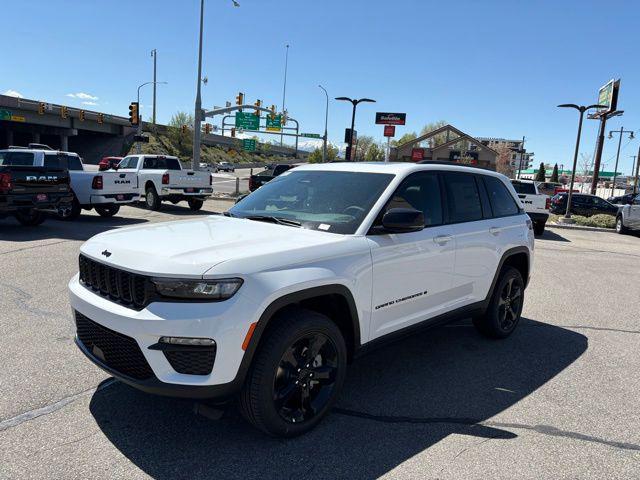 new 2025 Jeep Grand Cherokee car, priced at $44,793