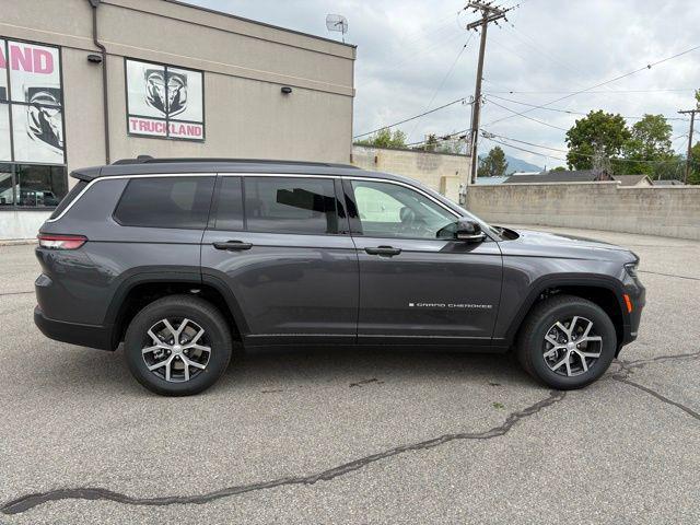 new 2025 Jeep Grand Cherokee L car, priced at $42,809