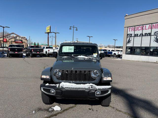 new 2025 Jeep Gladiator car, priced at $42,827