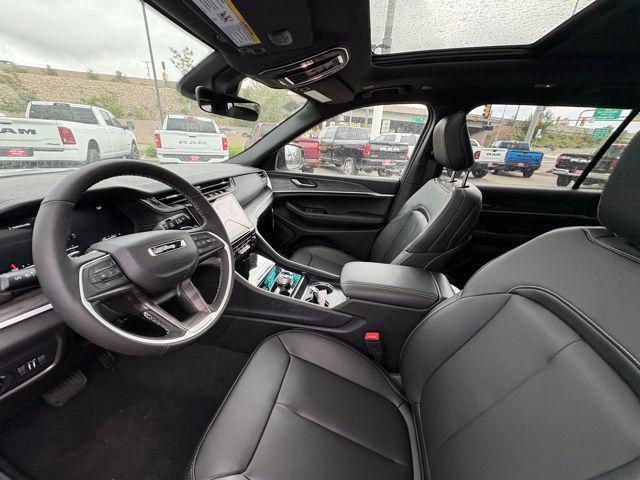 new 2025 Jeep Grand Cherokee L car, priced at $47,207