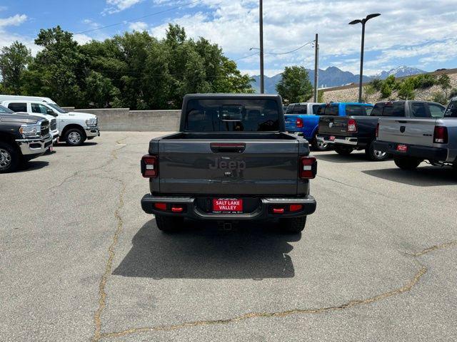 new 2024 Jeep Gladiator car, priced at $47,554