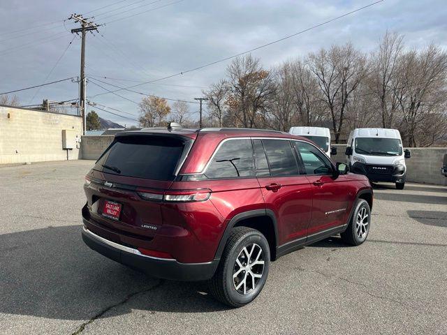 new 2025 Jeep Grand Cherokee car, priced at $40,053