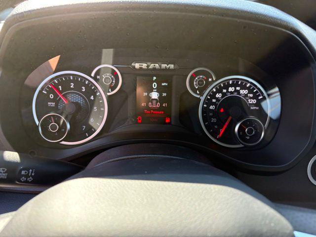 new 2025 Ram 1500 car, priced at $39,657