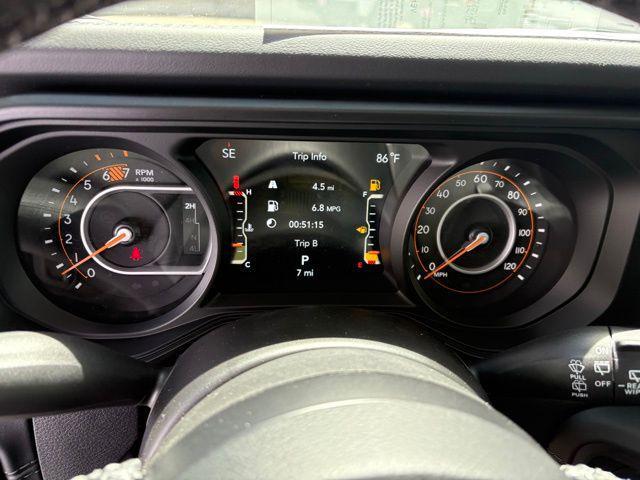 new 2025 Jeep Wrangler car, priced at $53,603