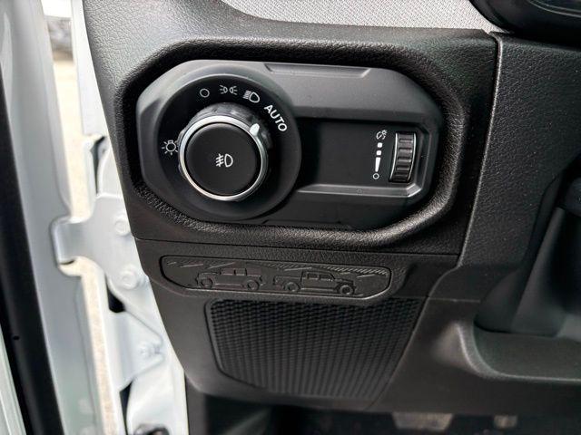 new 2025 Jeep Wrangler car, priced at $41,228