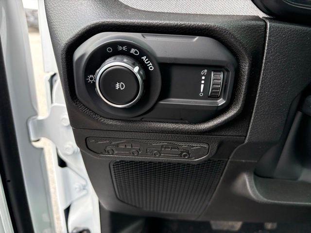 new 2025 Jeep Wrangler car, priced at $41,415