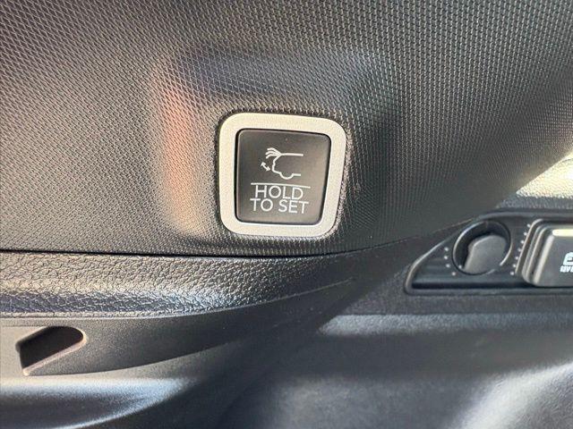 new 2025 Jeep Grand Cherokee car, priced at $43,407