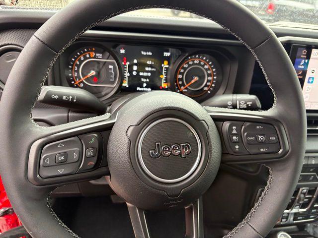 new 2025 Jeep Gladiator car, priced at $47,662