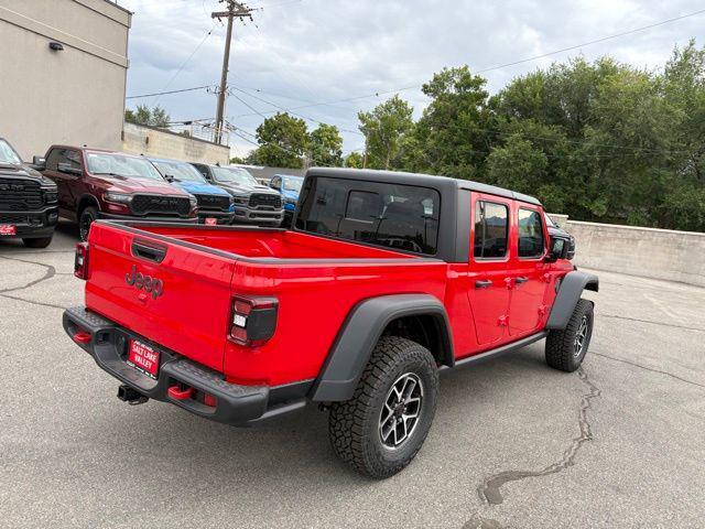 new 2025 Jeep Gladiator car, priced at $47,662