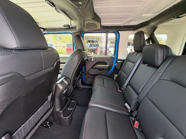 new 2025 Jeep Wrangler car, priced at $53,603
