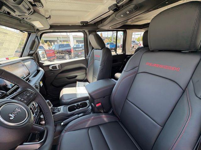 new 2025 Jeep Wrangler car, priced at $53,603