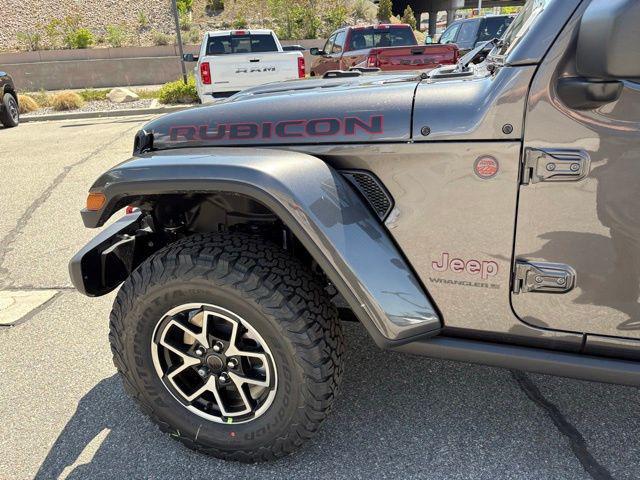 new 2025 Jeep Wrangler car, priced at $53,603