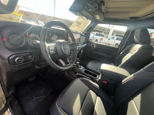 new 2025 Jeep Wrangler car, priced at $51,807