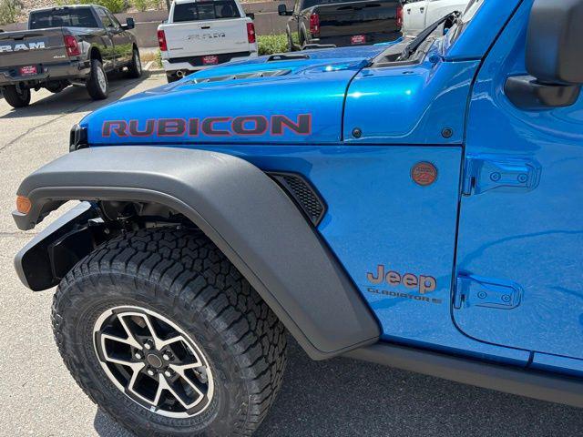 new 2025 Jeep Gladiator car, priced at $45,589
