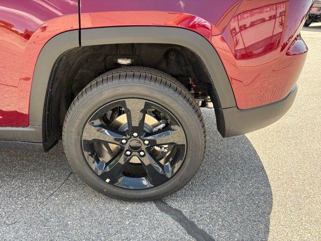 new 2025 Jeep Grand Cherokee car, priced at $42,665