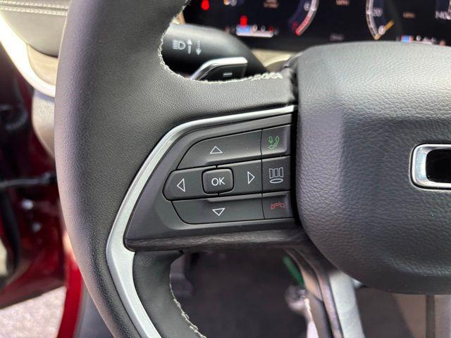 new 2025 Jeep Grand Cherokee car, priced at $42,665
