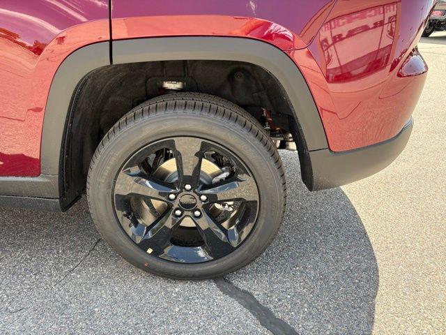 new 2025 Jeep Grand Cherokee car, priced at $41,665