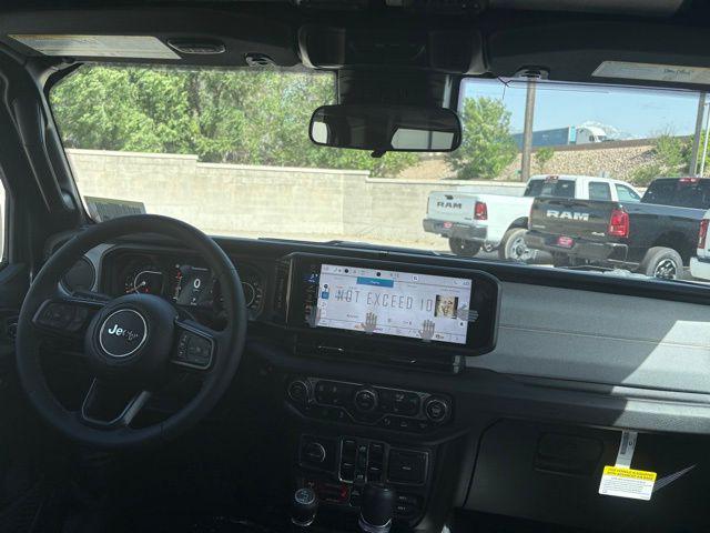 new 2025 Jeep Gladiator car, priced at $45,830