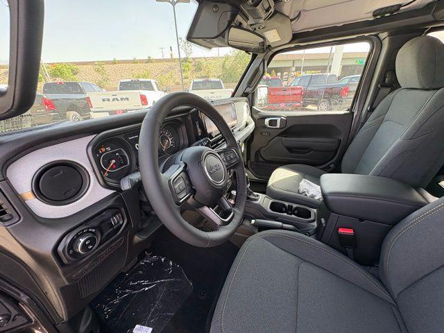 new 2025 Jeep Gladiator car, priced at $45,830