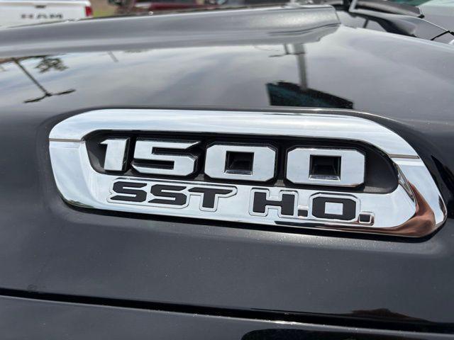 new 2025 Ram 1500 car, priced at $71,970