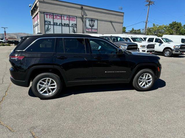 new 2024 Jeep Grand Cherokee car, priced at $35,641