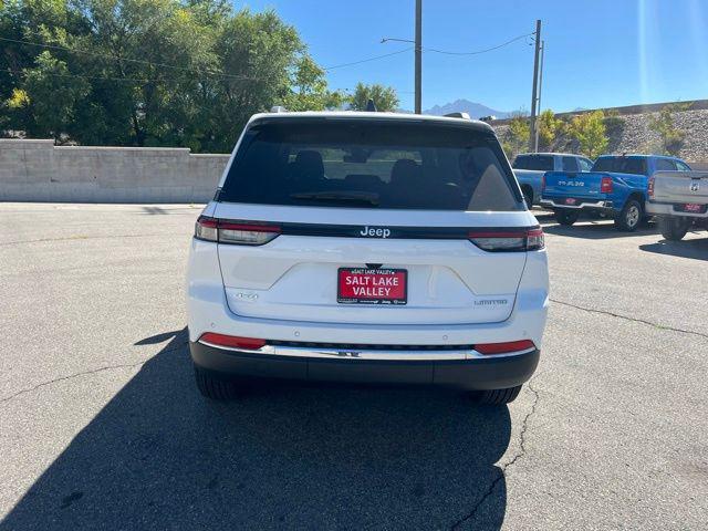 used 2025 Jeep Grand Cherokee car, priced at $43,599