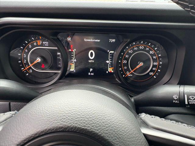 new 2025 Jeep Gladiator car, priced at $47,662