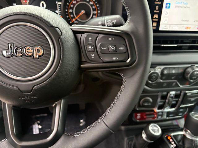 new 2025 Jeep Gladiator car, priced at $47,662
